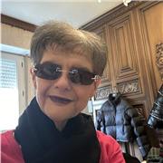 Docente abilitata di lingue impartisce lezioni a tutti i livelli anche italiano a stranieri